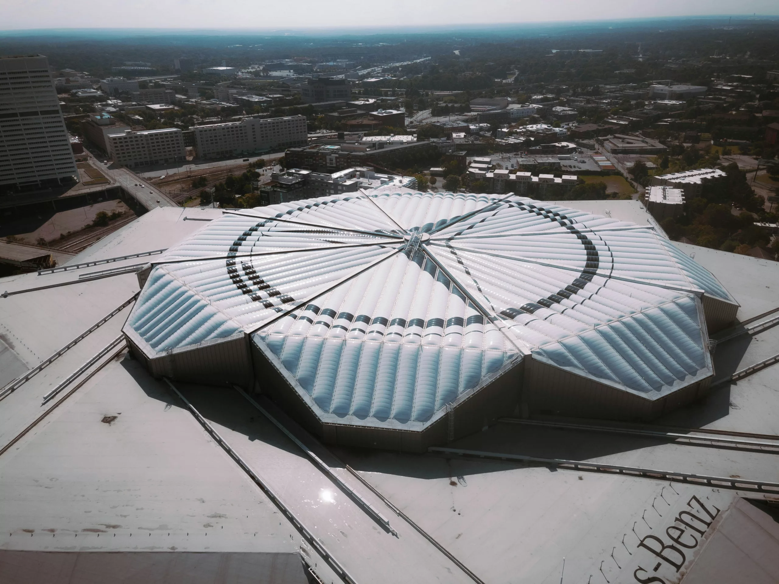 Mercedez Benz Stadium scaled